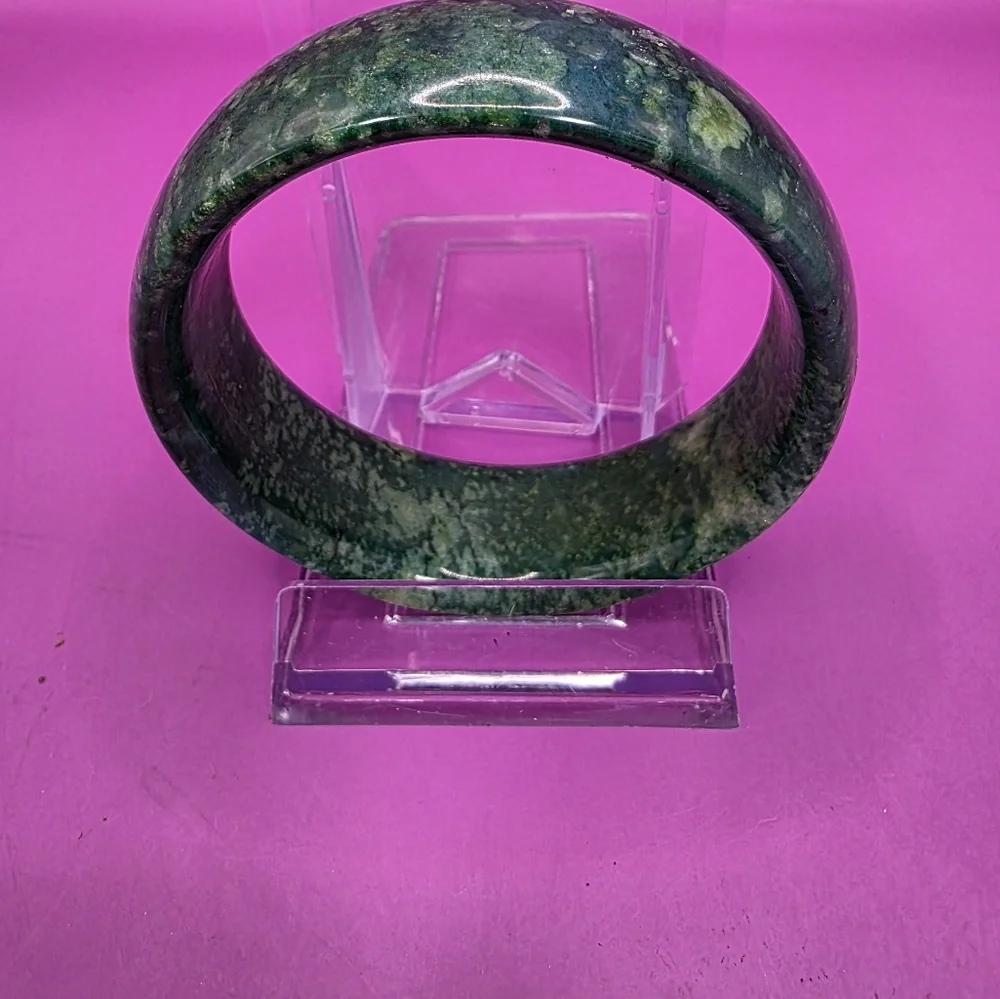 Estate Chinese Green Jade Wide Bangle Bracelet - Picture 3 of 9